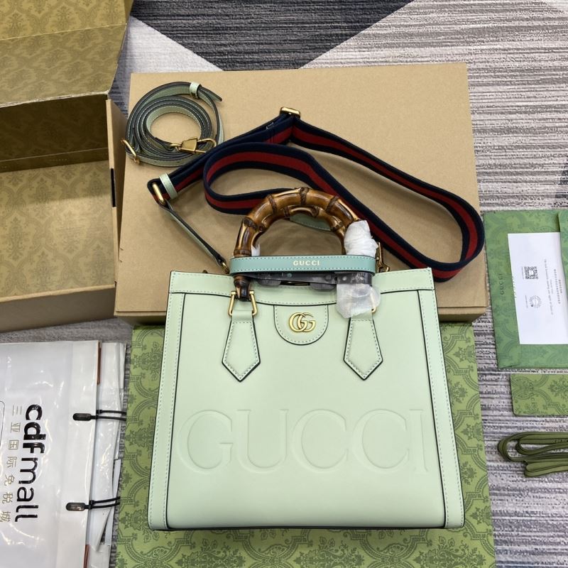 Gvc*1 tote bags